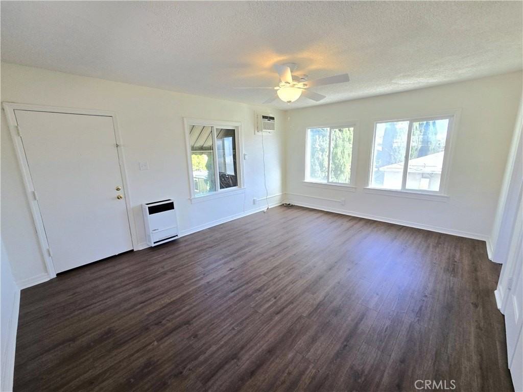 121 W Lomita Ave #B - Photo 2 of 12