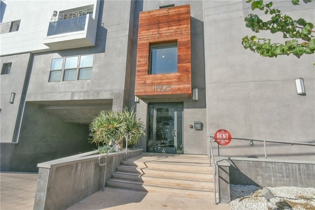 11925 Kling St #206 - Photo 2 of 26