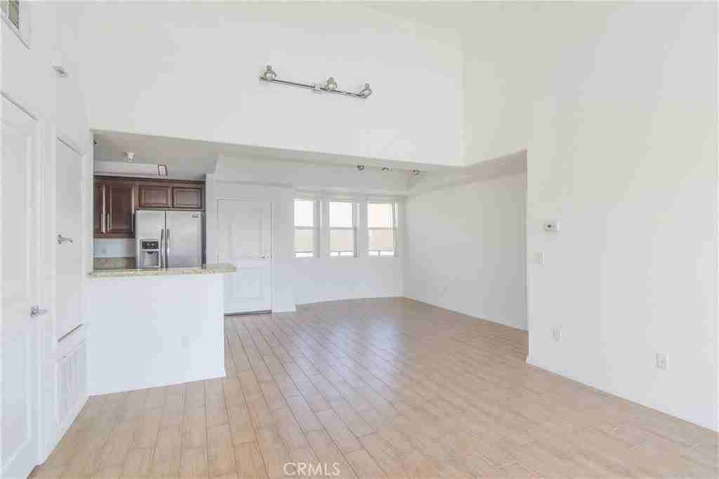 11925 Kling St #206 - Photo 5 of 26