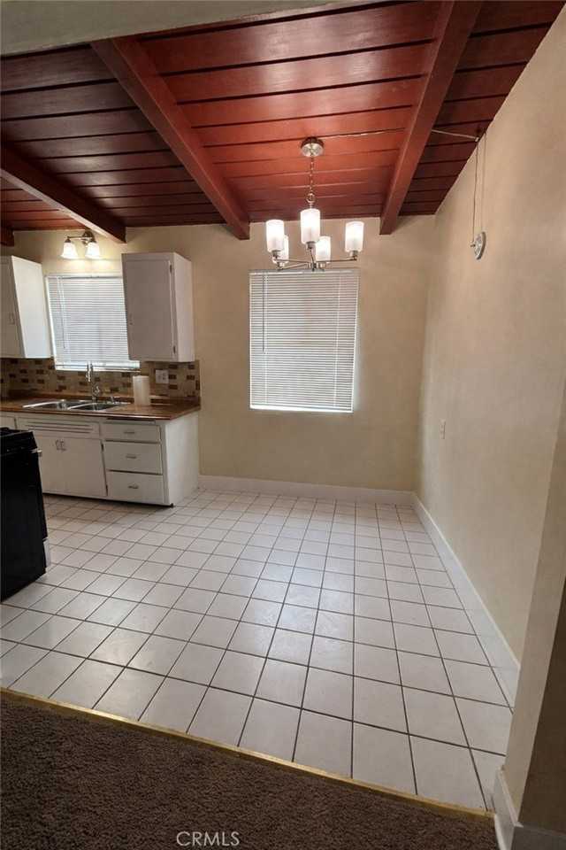 2316 S Carmelina Ave - Photo 7 of 11