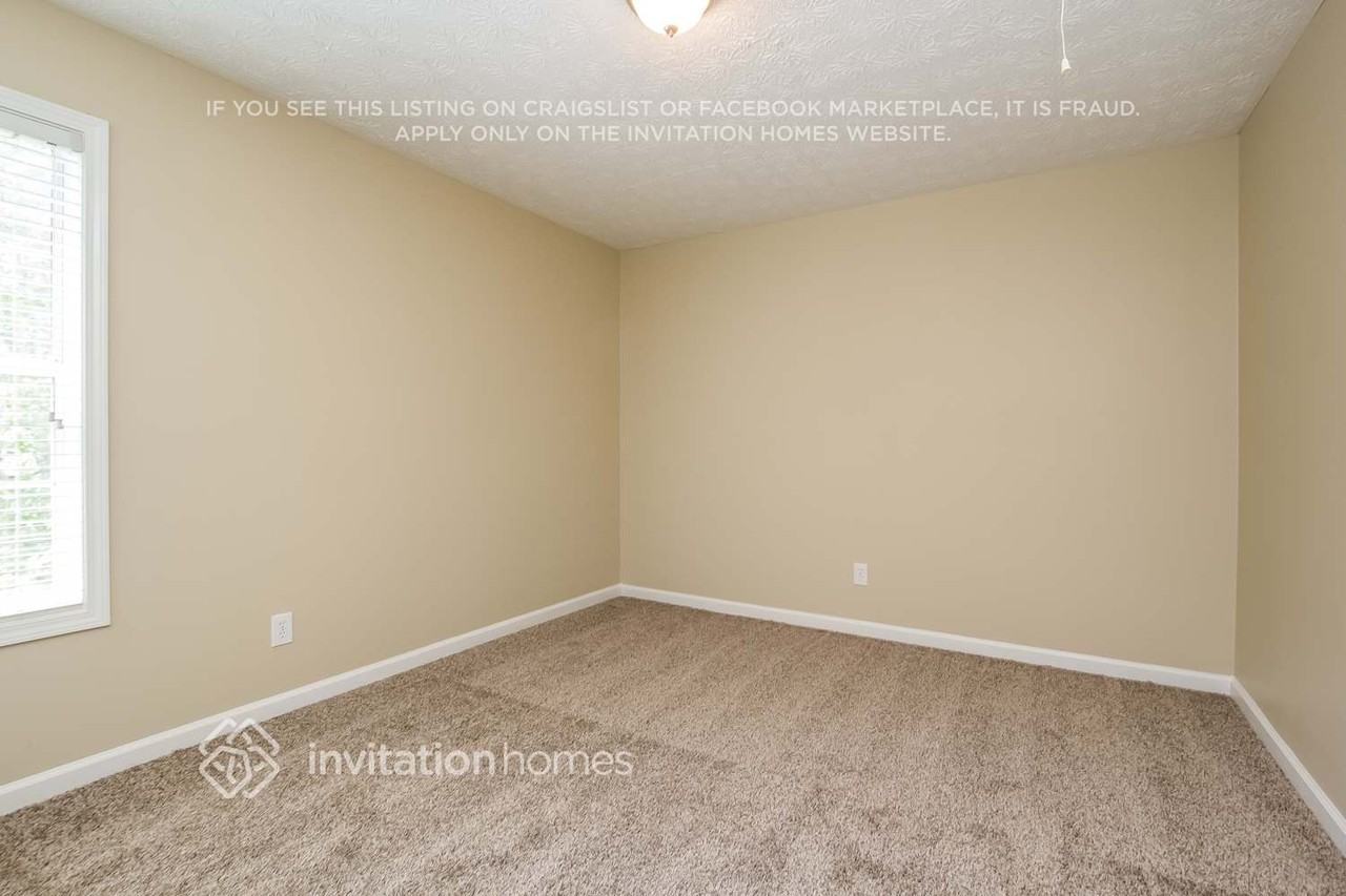 200 Ridgepoint Ct - Photo 4 of 8