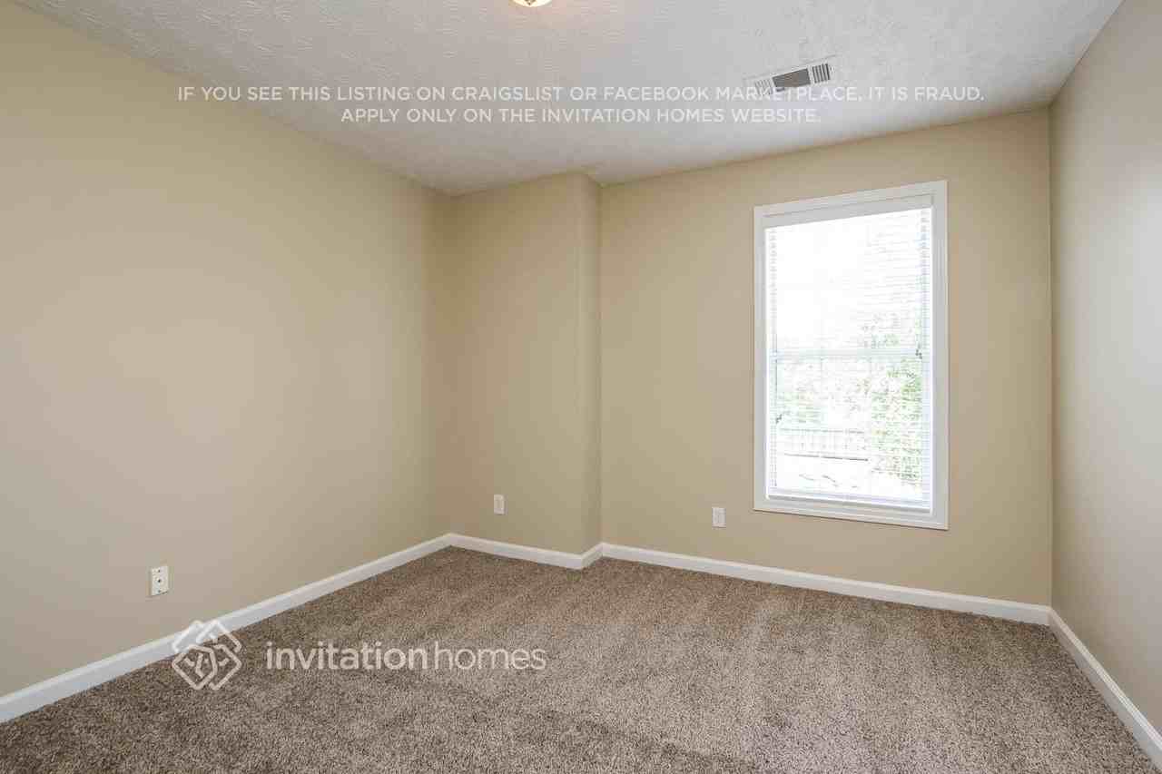 200 Ridgepoint Ct - Photo 5 of 8