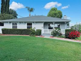 featured image of 22206 Kittridge St