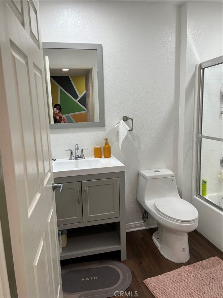 5565 Canoga Ave #318 - Photo 6 of 19