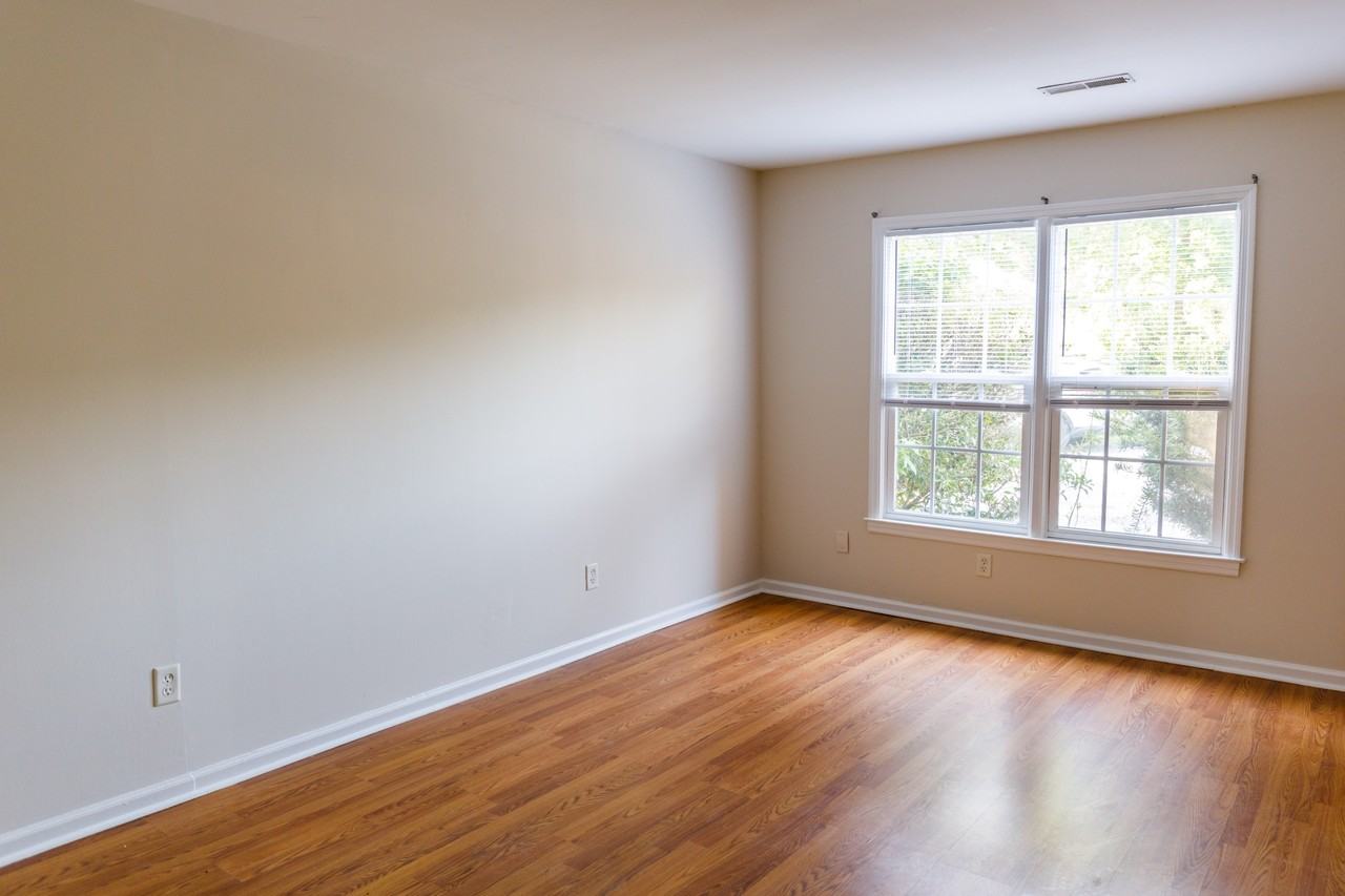 34 Crosscreek Drive - Photo 5 of 32