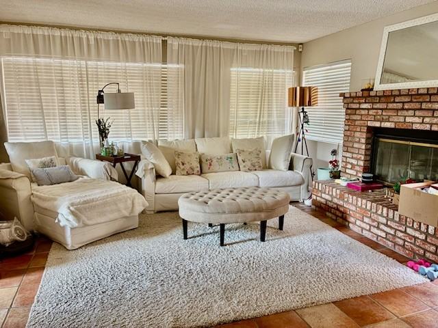 10718 Independence Court - Photo 2 of 10