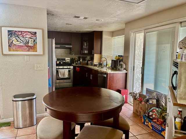 10718 Independence Court - Photo 6 of 10