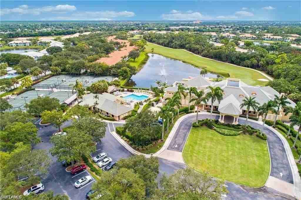 2264 Ashton Oaks Ln