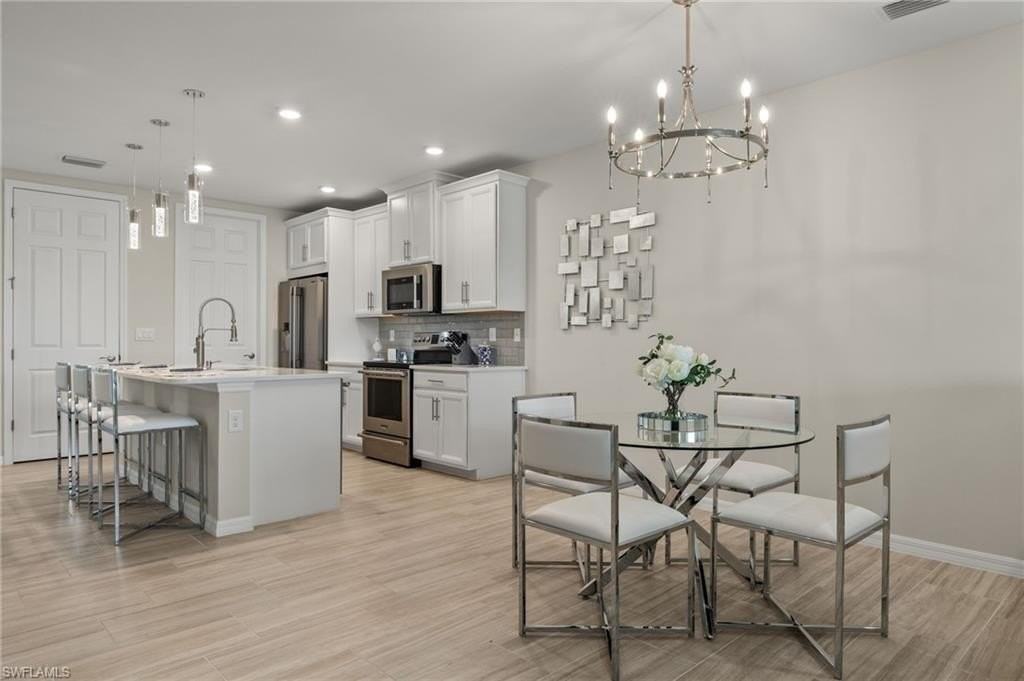 14680 Edgewater Cir - Photo 7 of 33