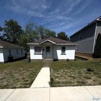1603 Pratt Ave Ne - Photo 1 of 1