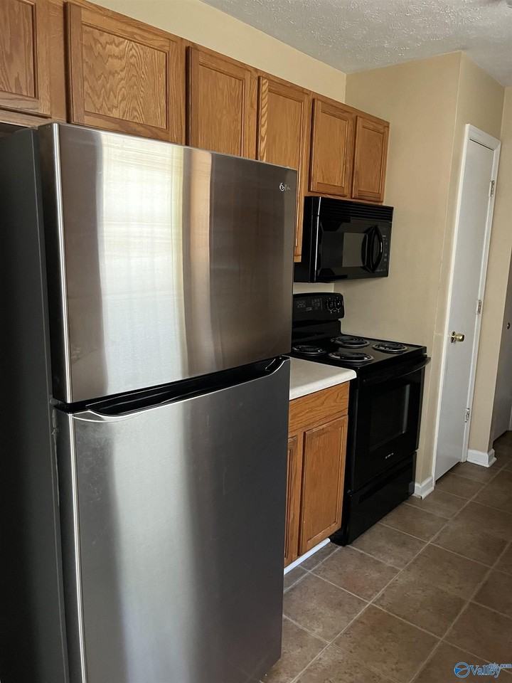 2714 9th Ave Sw - Photo 4 of 10