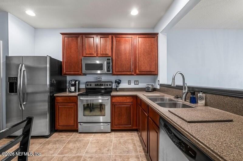 4265 Highwood Dr - Photo 7 of 30