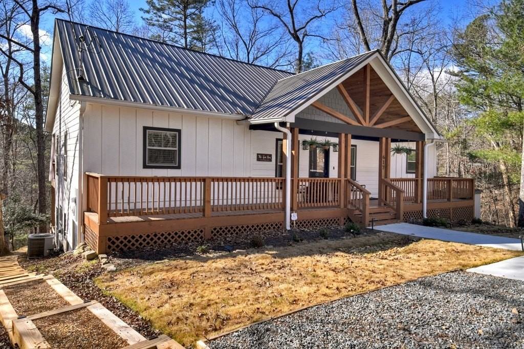 617 Zenith Trl - Photo 4 of 45