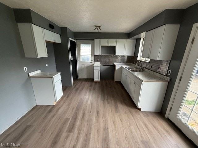 6446 Wolf Rd - Photo 4 of 10