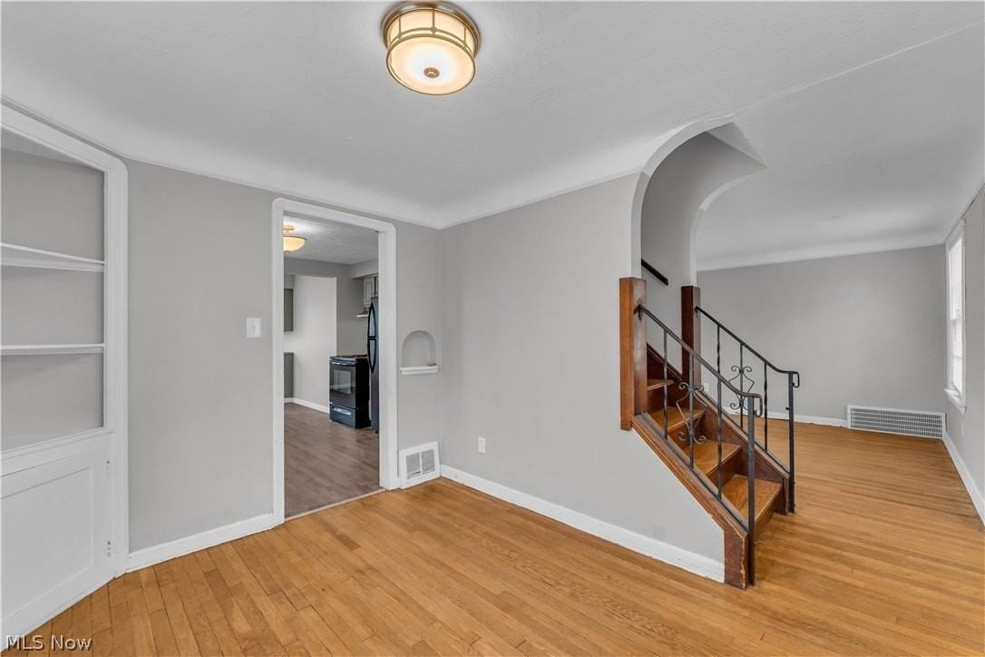 19702 Pawnee Ave - Photo 4 of 24