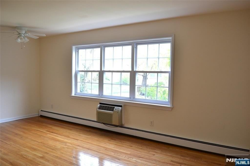 45 Maltbie Ave Apt 16a - Photo 5 of 16