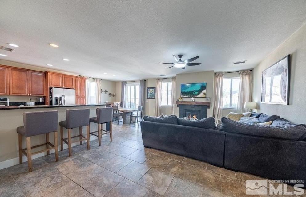 10712 Ridgebrook Dr - Photo 4 of 17