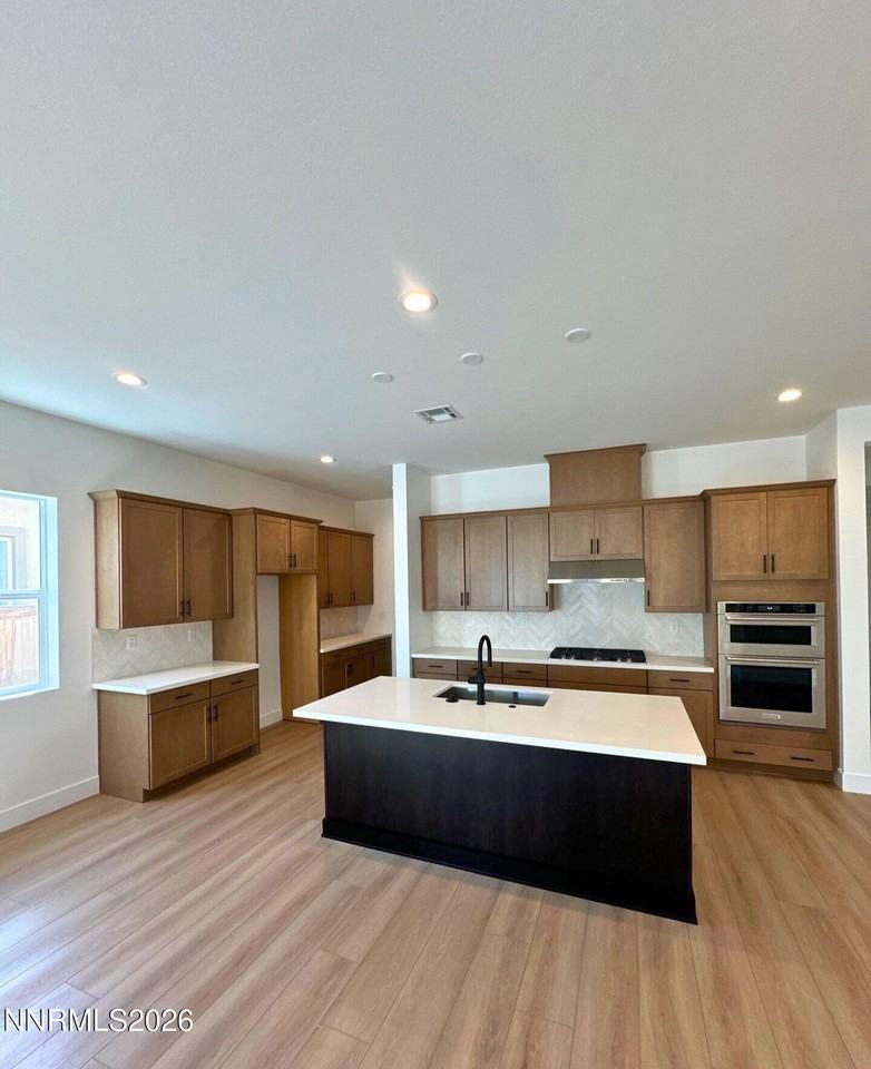 2324 Rocky Anchor Ln - Photo 3 of 19