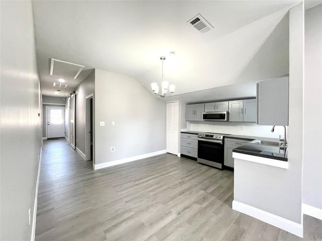 1808 Oneal St #B - Photo 6 of 22
