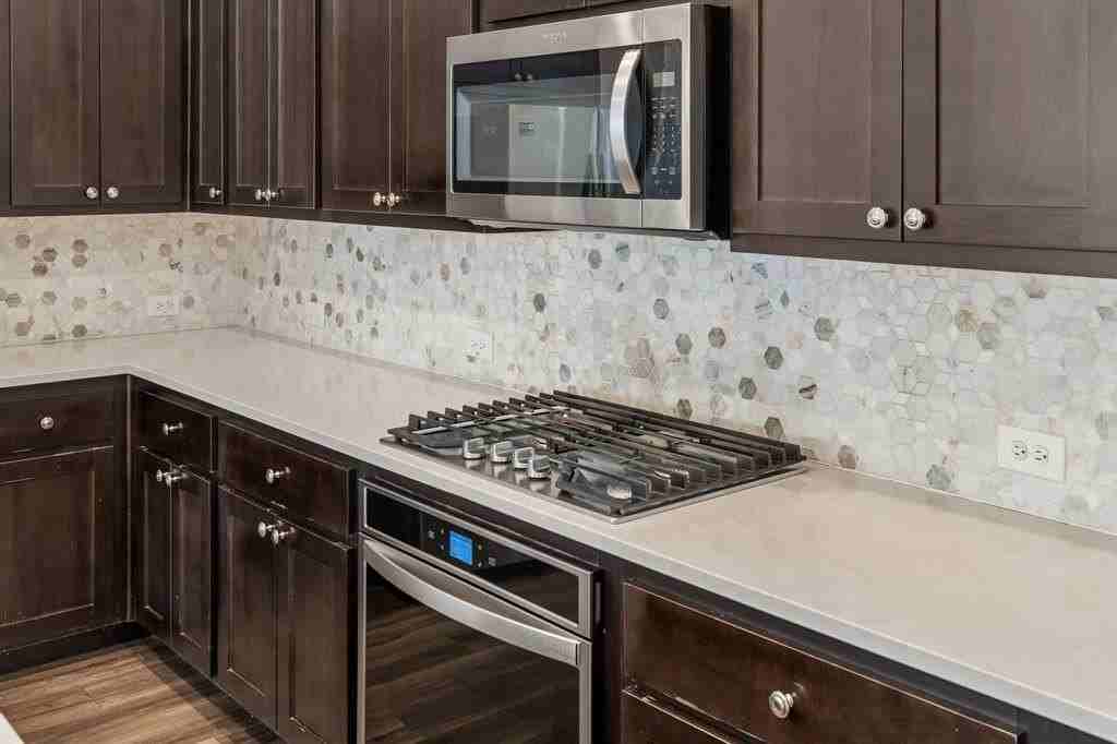 2215 Adena Springs Dr - Photo 5 of 30