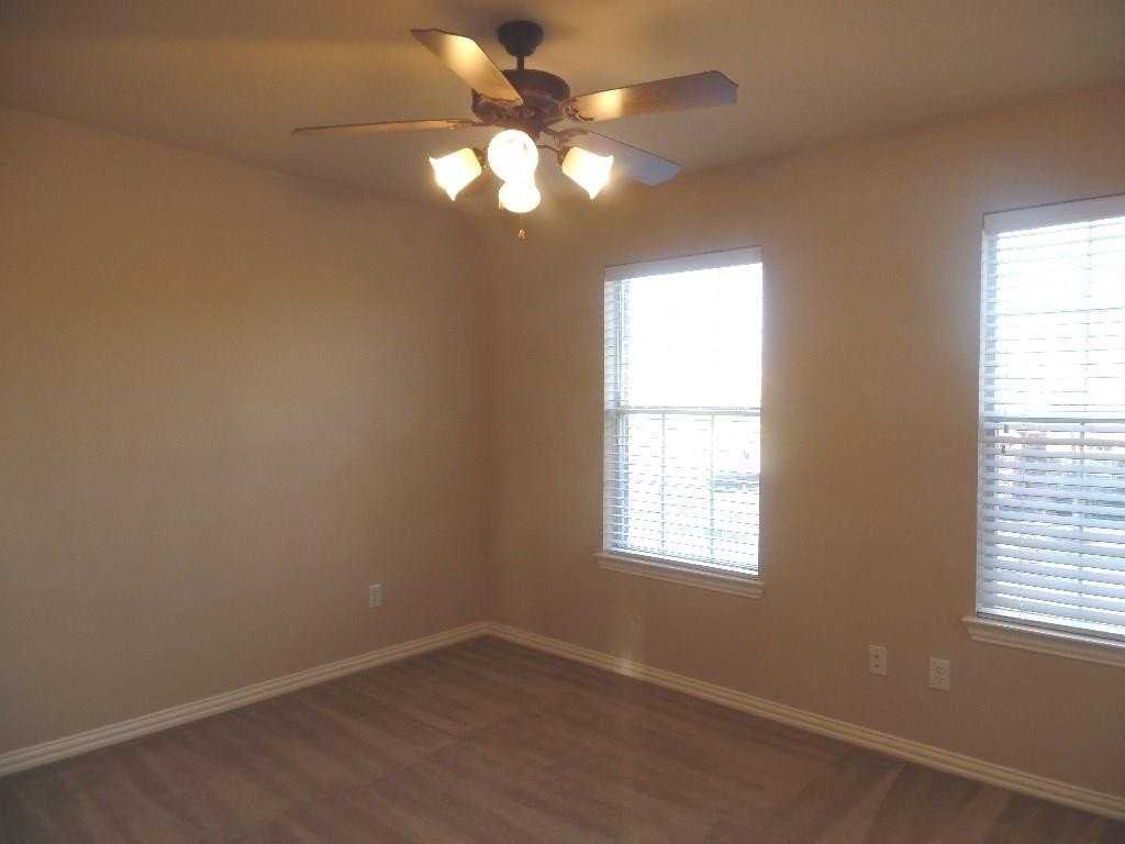 7213 Middleburg Dr - Photo 6 of 18