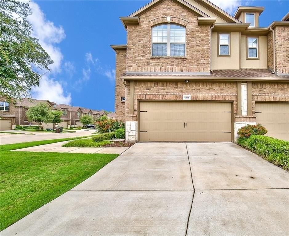 6505 Federal Hall St - Photo 3 of 36