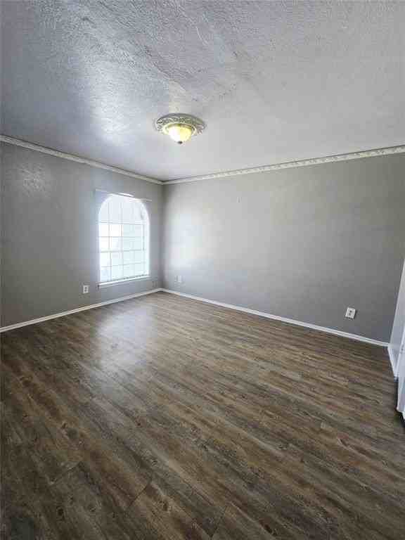 3954 Altoona Dr - Photo 5 of 10