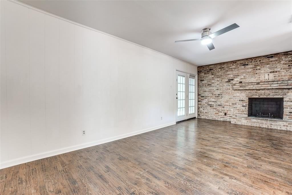 2314 Springhill Dr - Photo 7 of 27