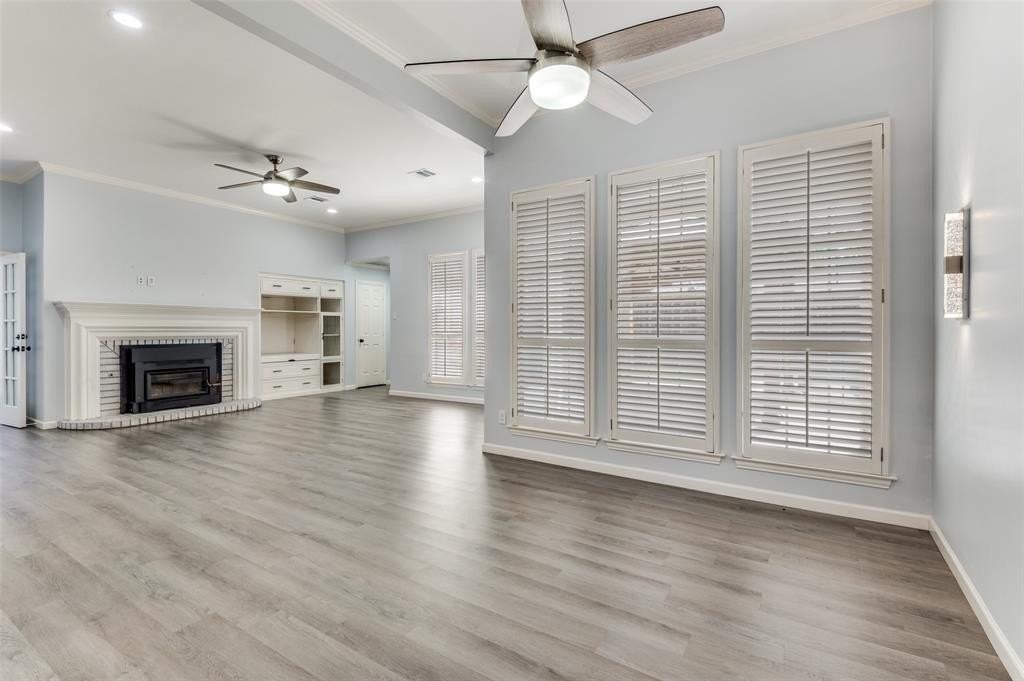 1206 St James Pl - Photo 5 of 24