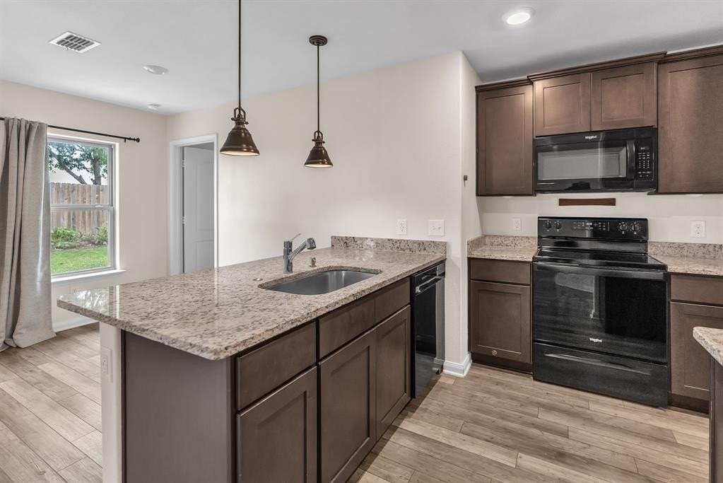 4536 Skipador Dr - Photo 5 of 15