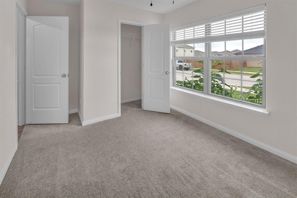 4536 Skipador Dr - Photo 7 of 15