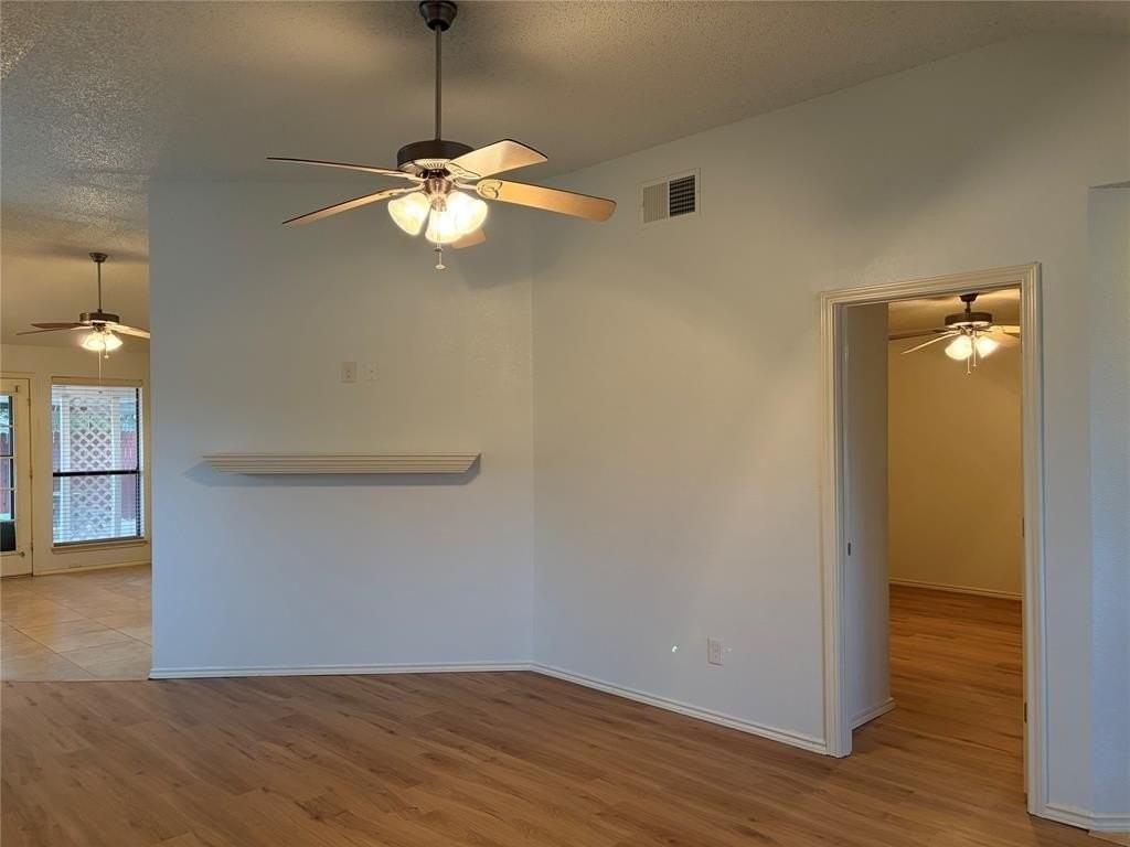 2428 Chestnut Way - Photo 3 of 14