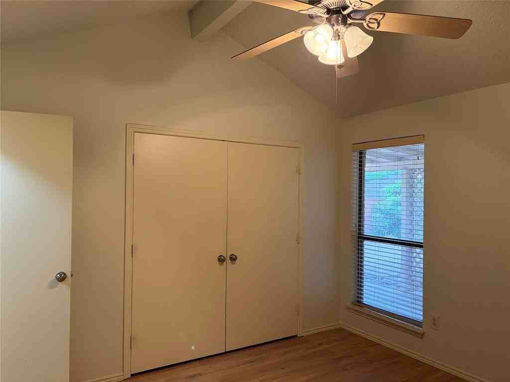 2428 Chestnut Way - Photo 6 of 14