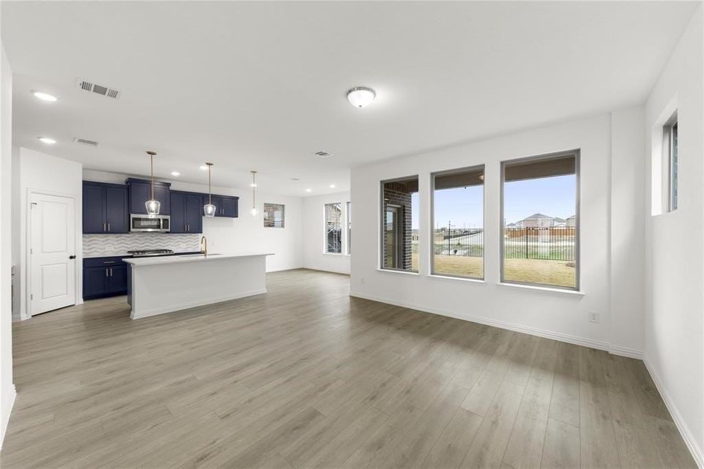 14115 Harden St - Photo 4 of 20