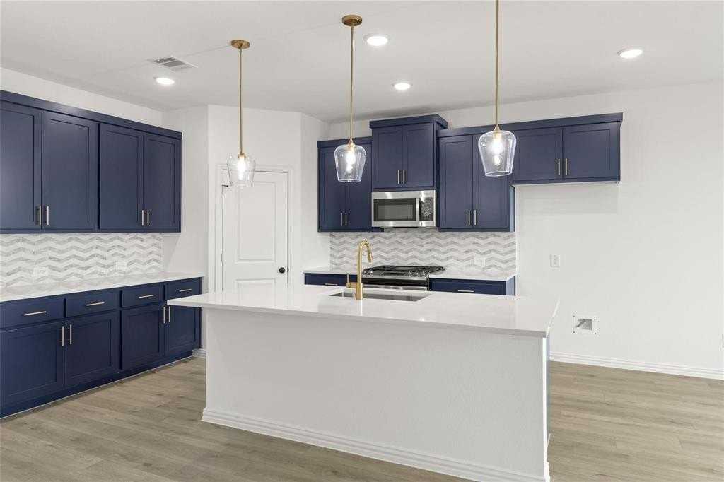 14115 Harden St - Photo 6 of 20