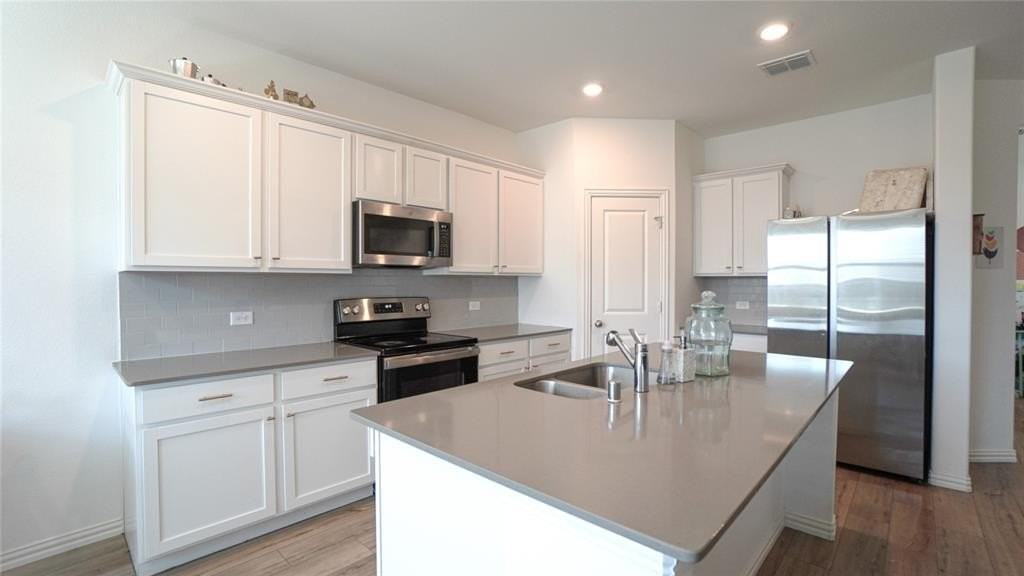 733 Alden Dr - Photo 5 of 20