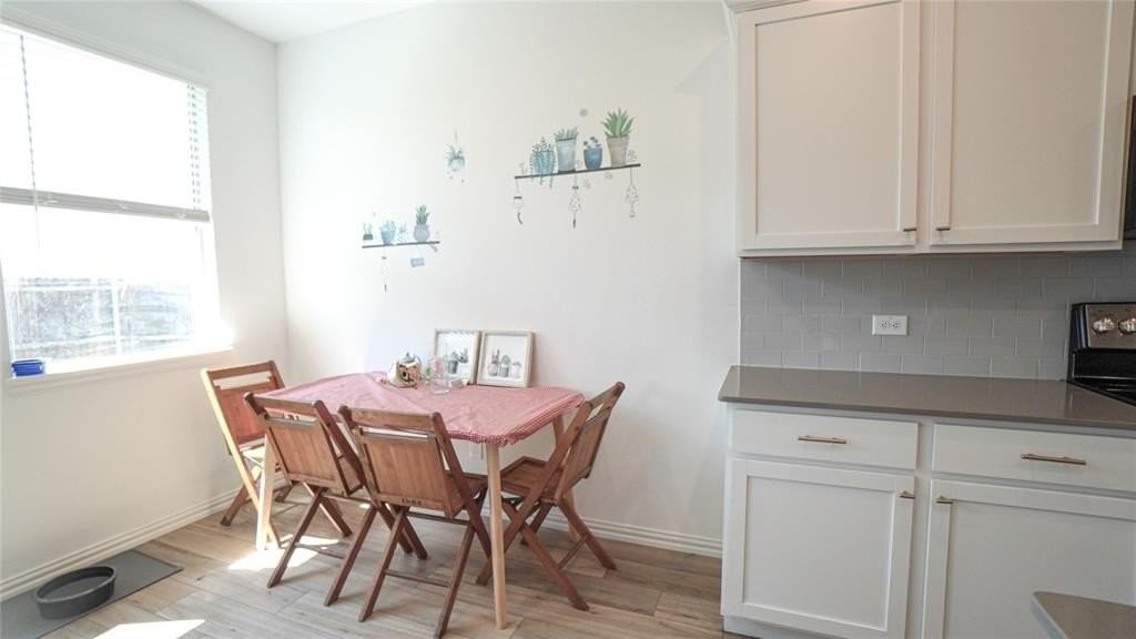 733 Alden Dr - Photo 7 of 20