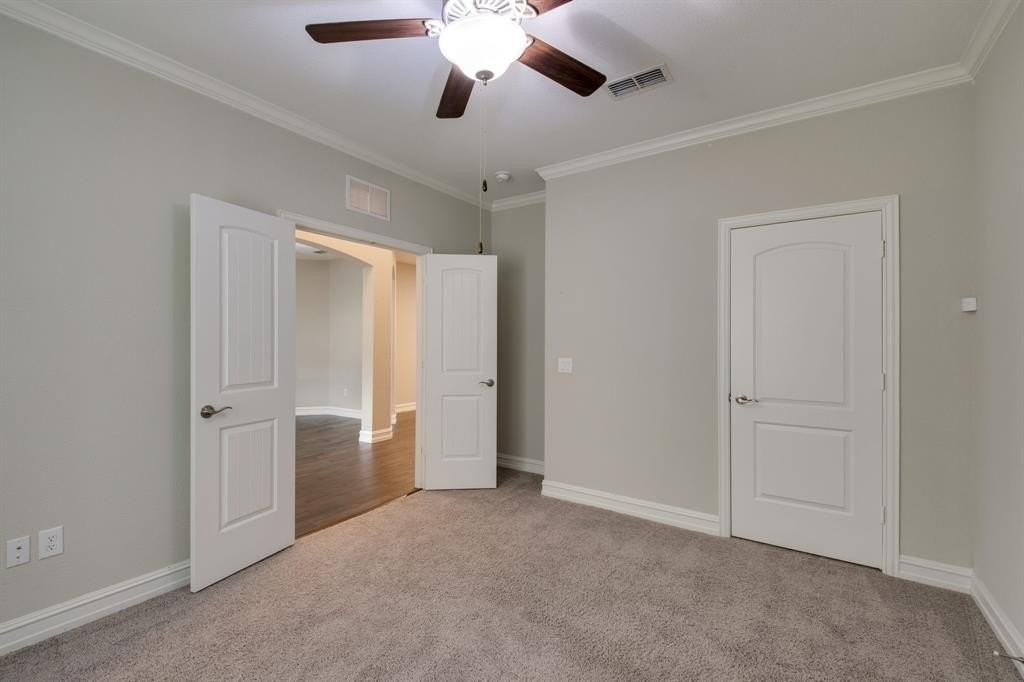 3505 Montadale Ave - Photo 3 of 24