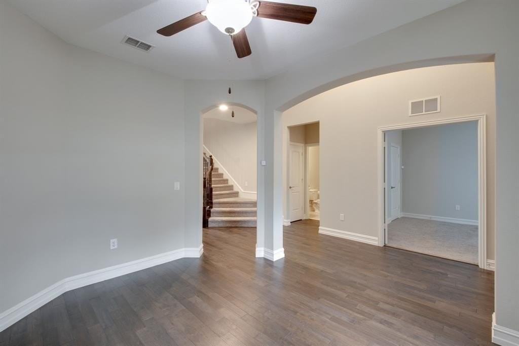 3505 Montadale Ave - Photo 4 of 24