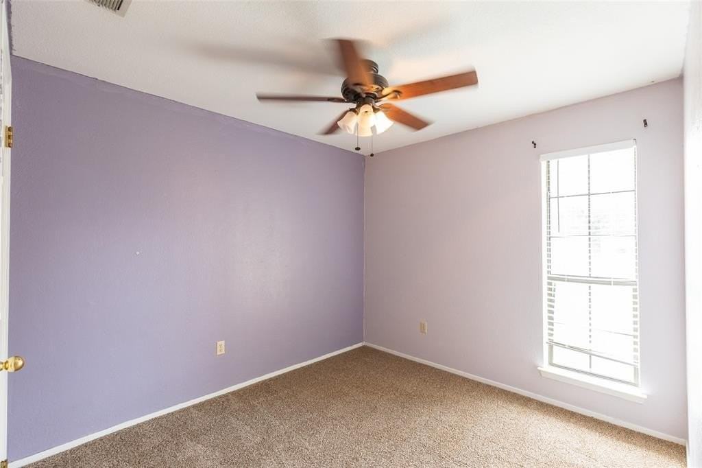 3902 Karen Dr - Photo 6 of 29