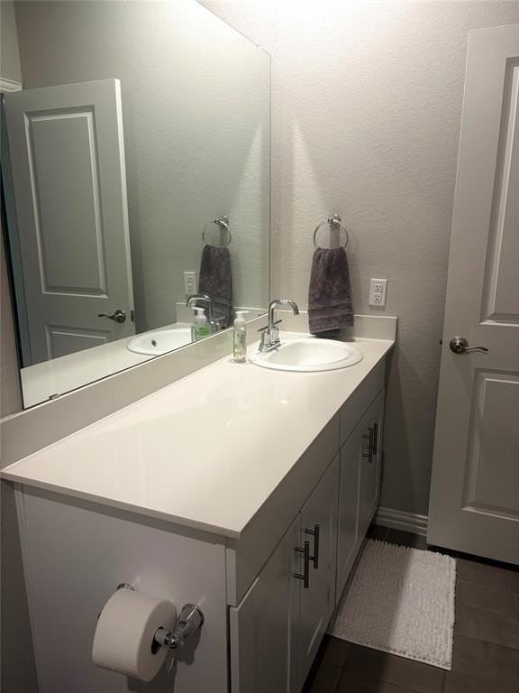 216 Luna Ln - Photo 5 of 10