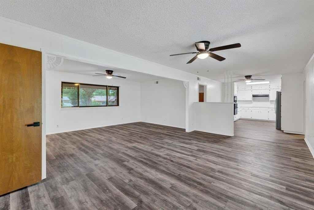 1024 Eunice St - Photo 7 of 20