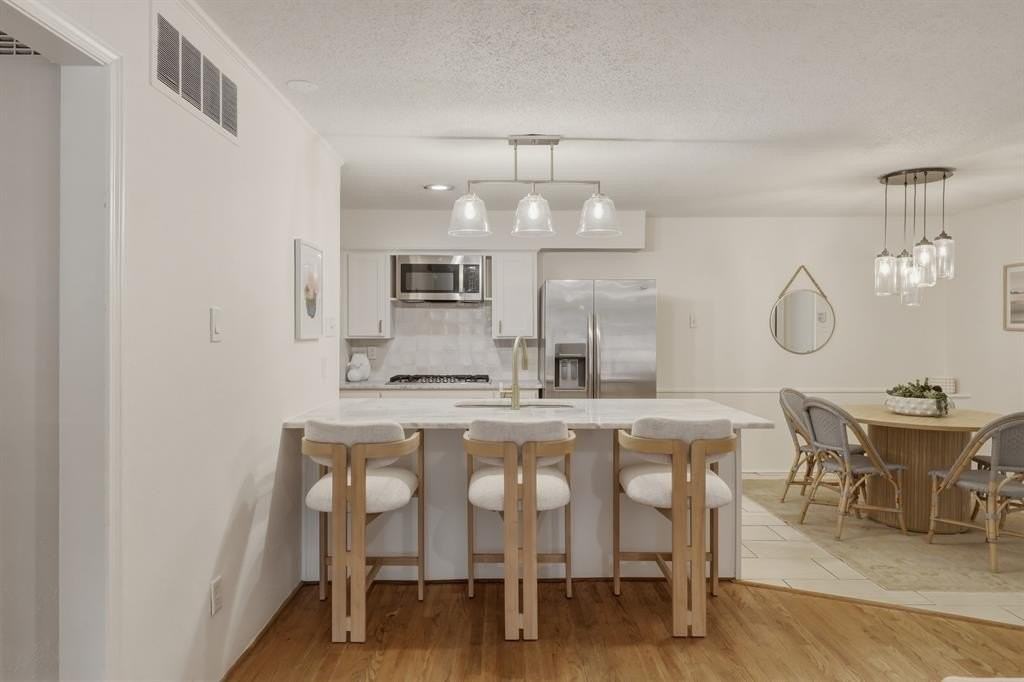 6106 Rincon Way - Photo 5 of 27