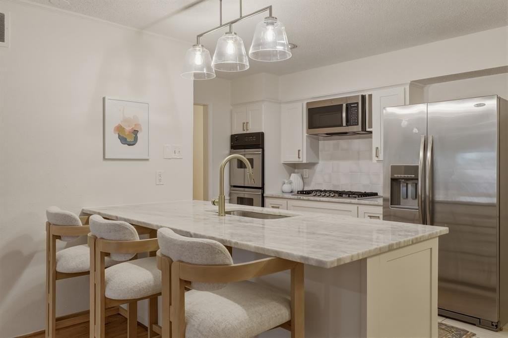 6106 Rincon Way - Photo 6 of 27