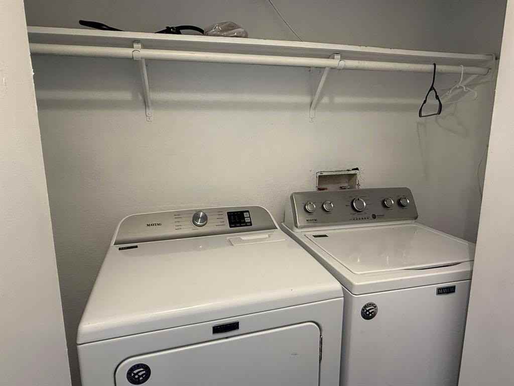 3416 Lillie St - Photo 3 of 32