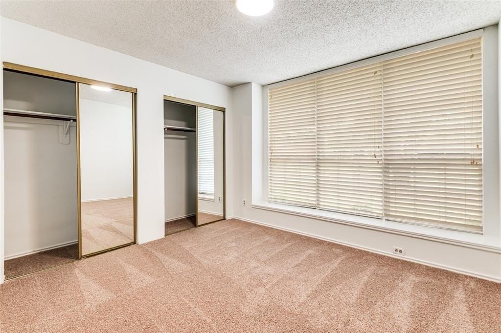 8110 Regatta Dr - Photo 6 of 12