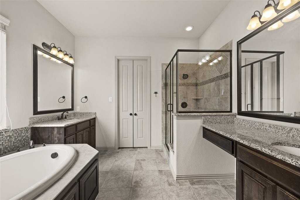 586 Mountcastle Dr - Photo 7 of 23