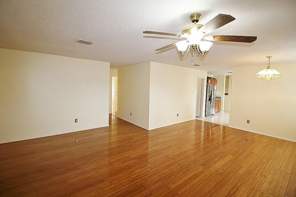 2936 Santa Sabina Dr - Photo 4 of 25