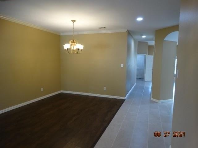 5016 Adolphus Dr - Photo 4 of 26