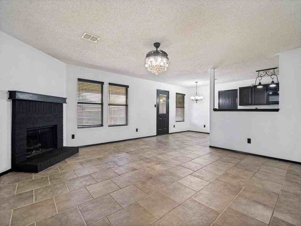 1544 Glenwick Dr - Photo 6 of 36